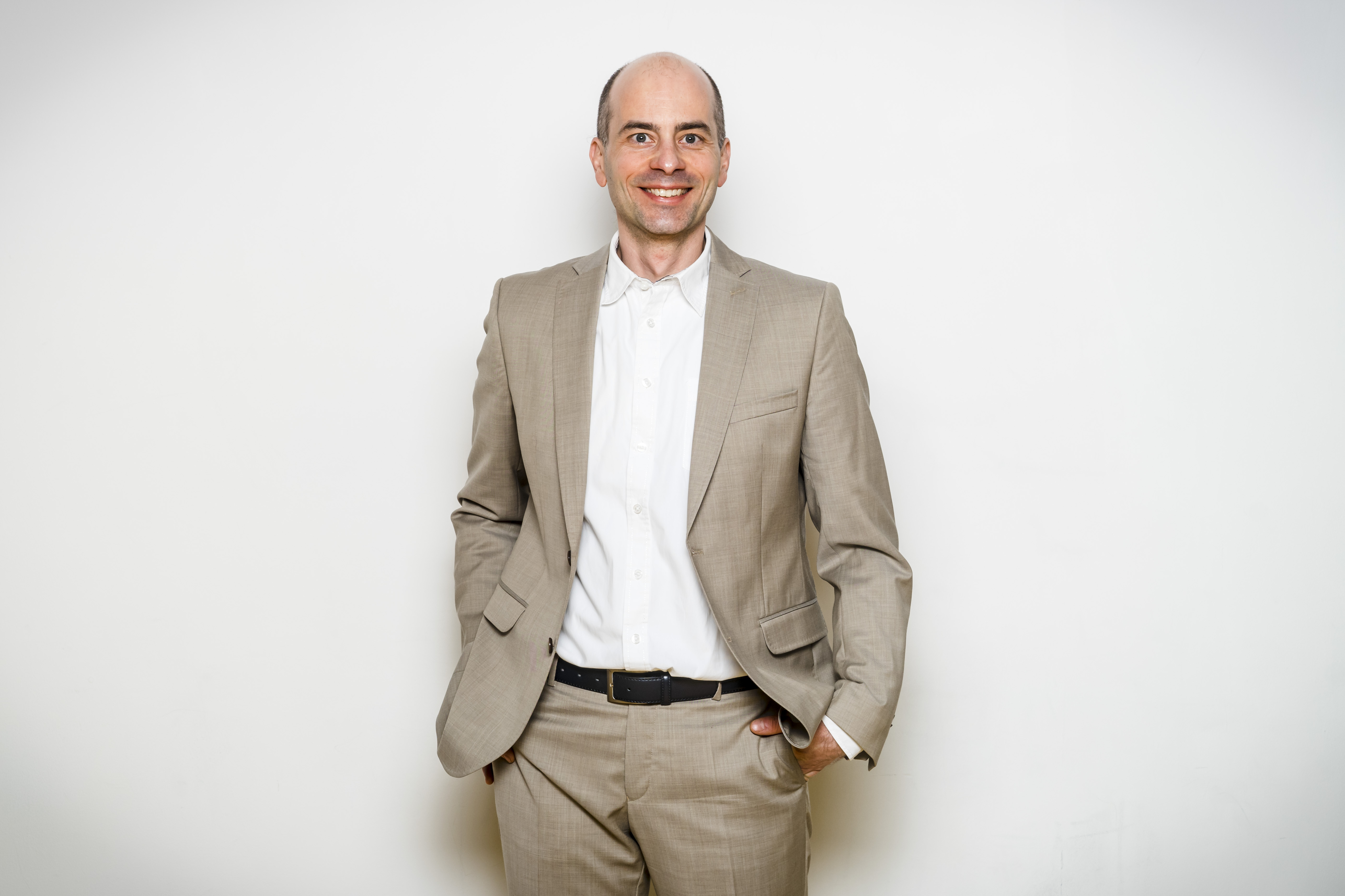 Dr. Mag. Bernhard J. Mayr, MBA